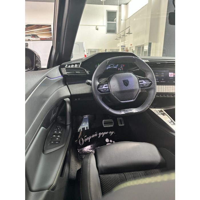 Peugeot 408 1,6 л PureTech (215 к. с.) АКПП-8 GT